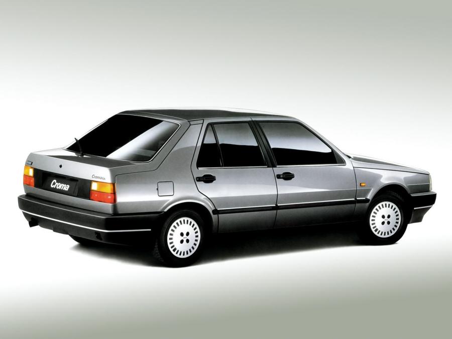  Fiat Croma 1985 года  (фото 11 из 19)